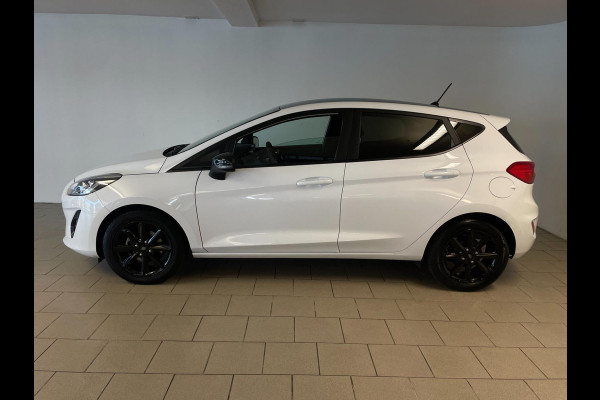 Ford Fiesta 1.1 Trend AIRCO NAVI CRUISE BT CAMERA MULTI STUUR ELEK RAMEN CENT VERG SPARCO NIEUWSTAAT