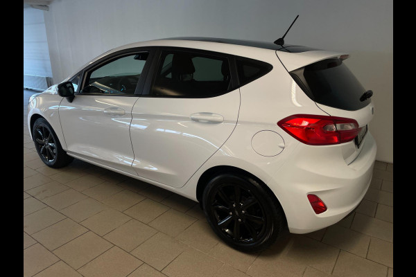 Ford Fiesta 1.1 Trend AIRCO NAVI CRUISE BT CAMERA MULTI STUUR ELEK RAMEN CENT VERG SPARCO NIEUWSTAAT