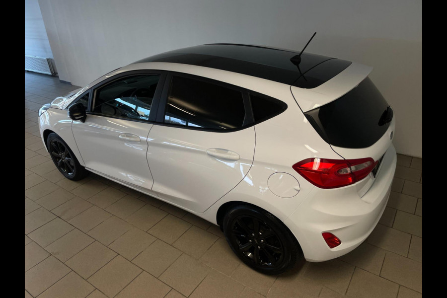 Ford Fiesta 1.1 Trend AIRCO NAVI CRUISE BT CAMERA MULTI STUUR ELEK RAMEN CENT VERG SPARCO NIEUWSTAAT