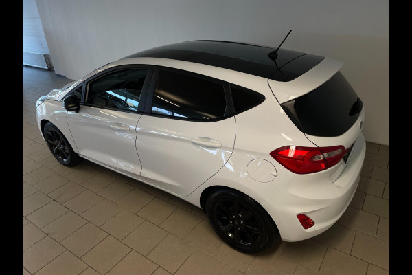 Ford Fiesta 1.1 Trend AIRCO NAVI CRUISE BT CAMERA MULTI STUUR ELEK RAMEN CENT VERG SPARCO NIEUWSTAAT