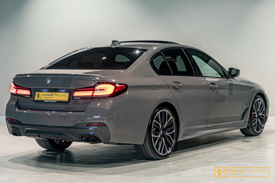 BMW 5 Serie 520i|M-sport|NAP|HUD|H&K|Cam|Pano|Dealer ond|Trekhaak