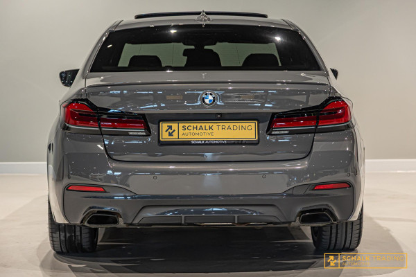 BMW 5 Serie 520i|M-sport|NAP|HUD|H&K|Cam|Pano|Dealer ond|Trekhaak
