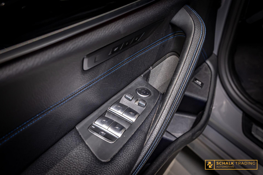 BMW 5 Serie 520i|M-sport|NAP|HUD|H&K|Cam|Pano|Dealer ond|Trekhaak