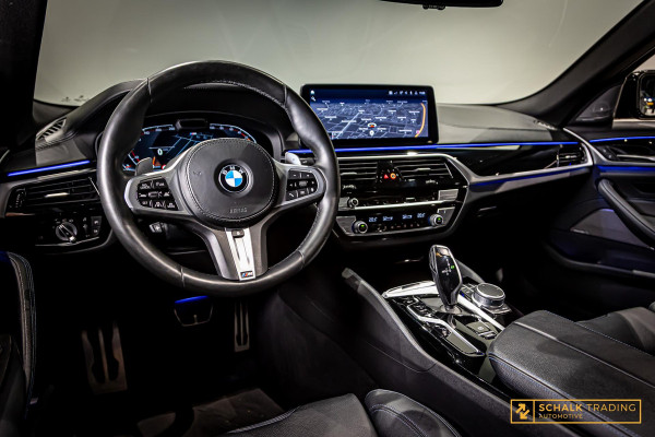 BMW 5 Serie 520i|M-sport|NAP|HUD|H&K|Cam|Pano|Dealer ond|Trekhaak
