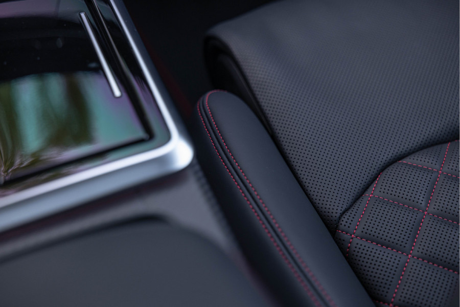 Audi SQ7 4.0 TFSI 507pk Quattro Pano S-stoelen 4-wielsturing Standkachel B&O HuD