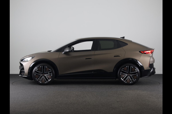 CUPRA Tavascan VZ Extreme 82 kWh 340PK 4x4 | Matte lak | Sennheiser | Panoramadak | 21 inch | Head-Up Display | Lederen bekleding met stoelverwarming & ventilatie | Bucket Seats |