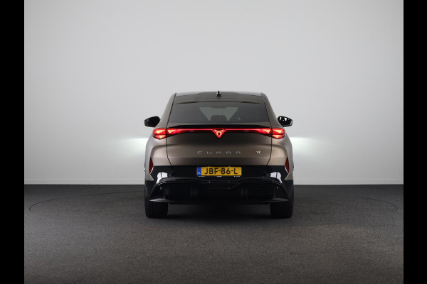 CUPRA Tavascan VZ Extreme 82 kWh 340PK 4x4 | Matte lak | Sennheiser | Panoramadak | 21 inch | Head-Up Display | Lederen bekleding met stoelverwarming & ventilatie | Bucket Seats |