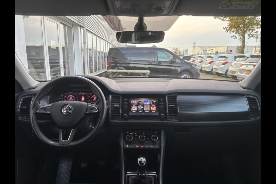 Škoda Kodiaq 1.5 TSI Business Edition 7persoons | Trekhaak | Stoelverwarming | Parkeer Camera | Cruise