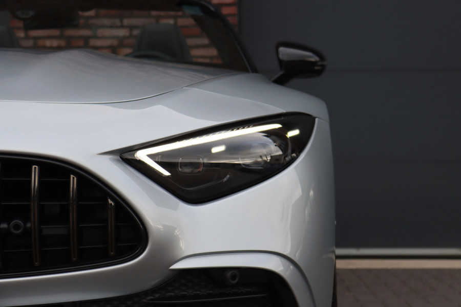Mercedes-Benz SL-Klasse Roadster AMG 43 Premium Aut9 | 381pk | Performance-stoelen | Burmester | Stoelventilatie | Airscarf | Verwarmd Stuurwiel | Digital Light | Surround Camera | HUD | Contourstoelen |