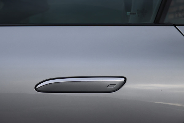 Mercedes-Benz SL-Klasse Roadster AMG 43 Premium Aut9 | 381pk | Performance-stoelen | Burmester | Stoelventilatie | Airscarf | Verwarmd Stuurwiel | Digital Light | Surround Camera | HUD | Contourstoelen |