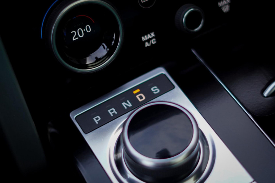 Land Rover Range Rover P400e / Pano / Stoelklima / Carpathian Grey / Carplay