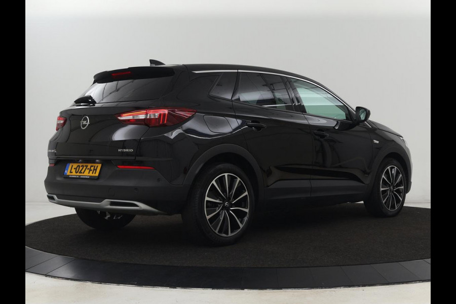 Opel Grandland X 1.6 Turbo Hybrid Business Elegance | Stoelventilatie | Leder | 19'' | 360 Camera | Carplay | Full LED | Navigatie | Stoel & stuurverwarming | Park Assist | Cruise control | PHEV | Plug In
