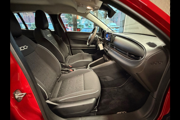 Fiat 600 1.2 HYBRID URBAN AUT. APPLE CARPLAY PARKEERSENSOREN CRUISE CONTROL AIRCO VERWARMDE VOORRUIT