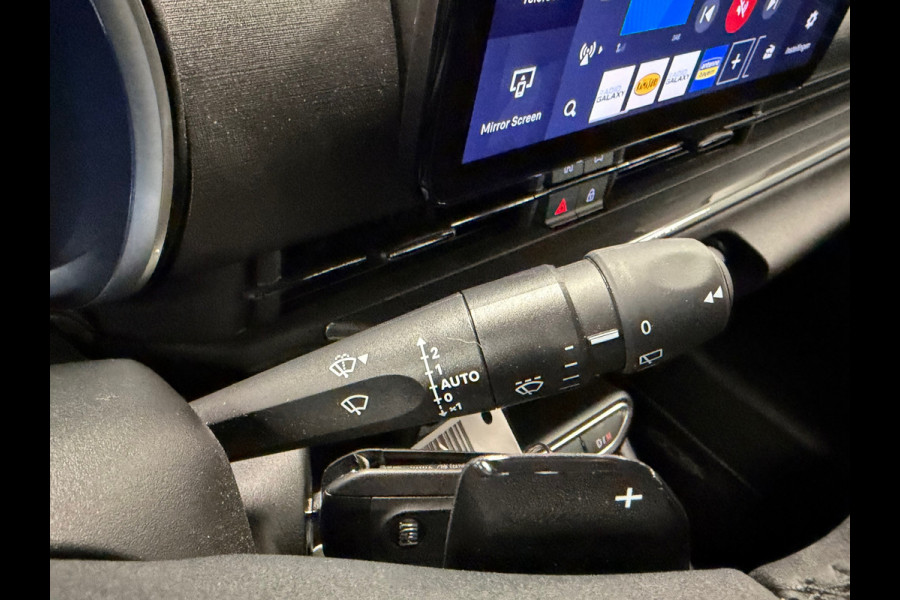 Fiat 600 1.2 HYBRID URBAN AUT. APPLE CARPLAY PARKEERSENSOREN CRUISE CONTROL AIRCO VERWARMDE VOORRUIT