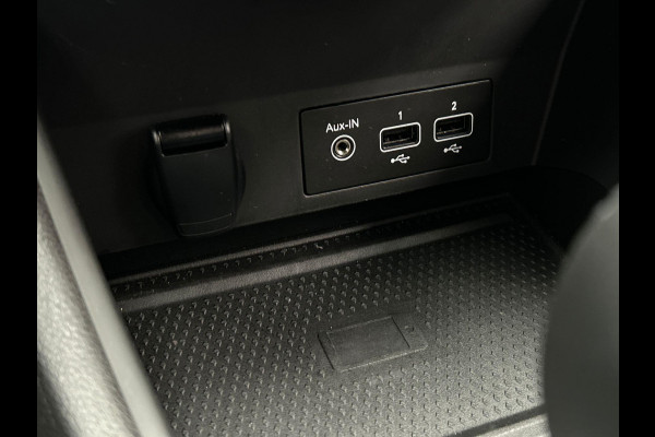 Renault Captur 1.3 Mild Hybrid 140 SL Trekhaak Camera Navigatie