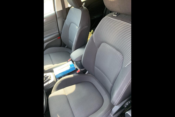 Ford Focus 1.0 EcoBoost Titanium Business 125pk | Full LED Koplampen | Adaptieve Cruise | Winterpack | 17 inch Lichtmetaal | Achteruitrijcamera