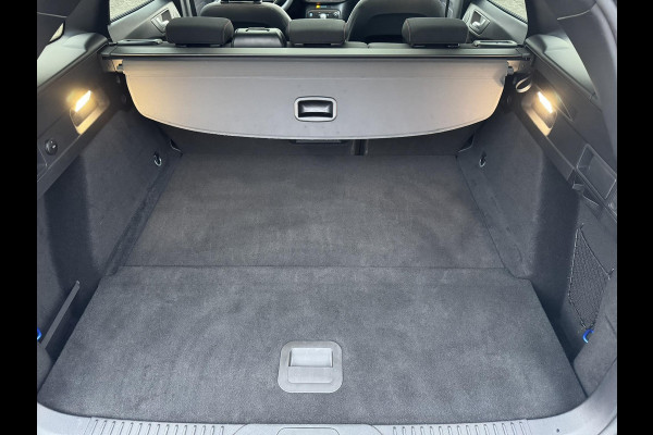 Ford FOCUS Wagon 1.0 EcoBoost Hybrid ST Line X 155pk | Trekhaak afneembaar | Panoramadak | Bang&Olufsen | Adaptive cruise control | Winter Pack | All season banden | Camera