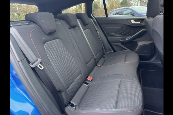 Ford FOCUS Wagon 1.0 EcoBoost Hybrid ST Line X 155pk | Trekhaak afneembaar | Panoramadak | Bang&Olufsen | Adaptive cruise control | Winter Pack | All season banden | Camera