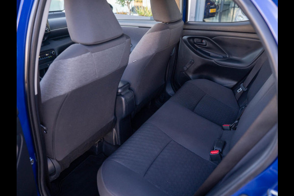 Toyota Yaris 1.5 Hybrid Active / Camera / Carplay / Active Cruise / NL-Auto