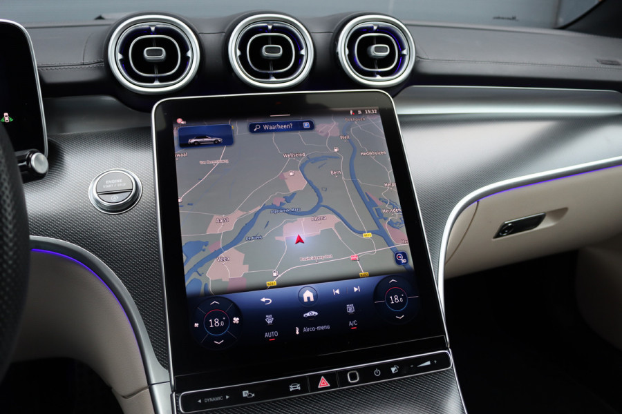 Mercedes-Benz CLE Cabriolet 200 AMG Line Aut9 | Memory | Distronic | Burmester | Airscarf | Verwarmd Stuurwiel | Leder | Camera | Keyless Go |