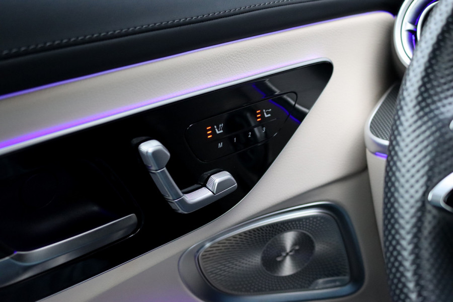 Mercedes-Benz CLE Cabriolet 200 AMG Line Aut9 | Memory | Distronic | Burmester | Airscarf | Verwarmd Stuurwiel | Leder | Camera | Keyless Go |