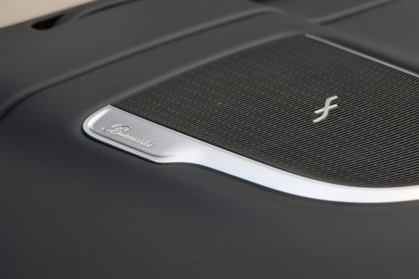 Mercedes-Benz CLE Cabriolet 200 AMG Line Aut9 | Memory | Distronic | Burmester | Airscarf | Verwarmd Stuurwiel | Leder | Camera | Keyless Go |