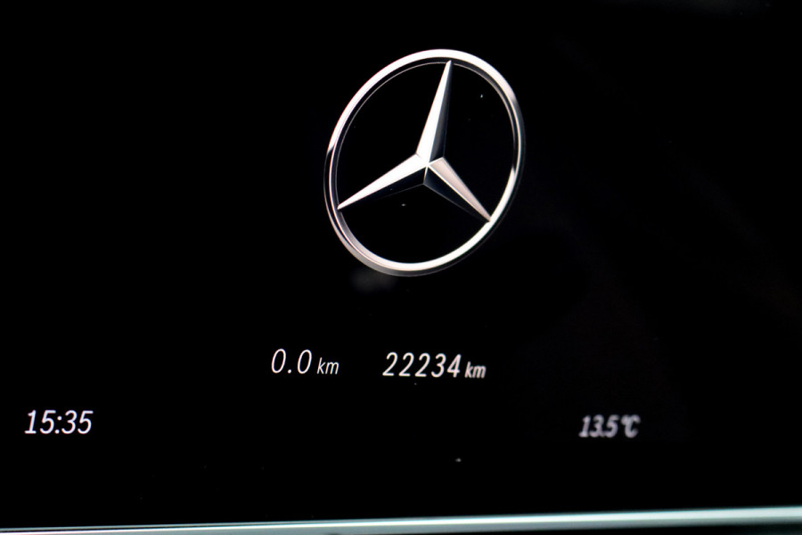 Mercedes-Benz CLE Cabriolet 200 AMG Line Aut9 | Memory | Distronic | Burmester | Airscarf | Verwarmd Stuurwiel | Leder | Camera | Keyless Go |