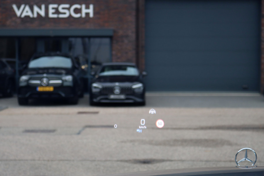 Mercedes-Benz S-Klasse 560 V8 Lang AMG Line Premium+ | Distronic+ | Memory V+A | Stoelventilatie | Burmester | HUD | Surround Camera | Softclose | Keyless Go | Zonweringspakket |
