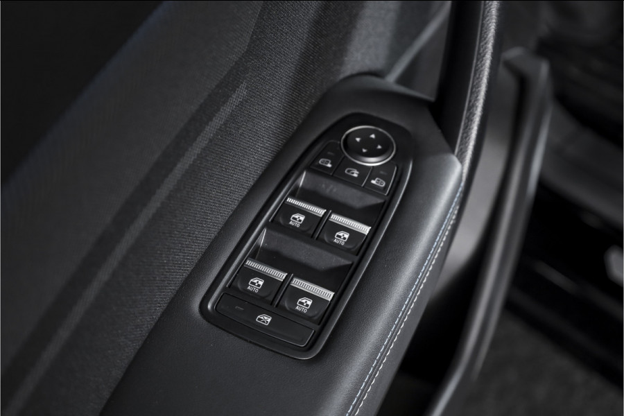 Renault Captur 1.3 mild hybrid 160 esprit Alpine - Automaat | Dig. Cockpit | Adapt. Cruise | Stoel-+Stuurverw. | PDC | Camera | NAV + App. Connect | ECC | LM 19" |  4221