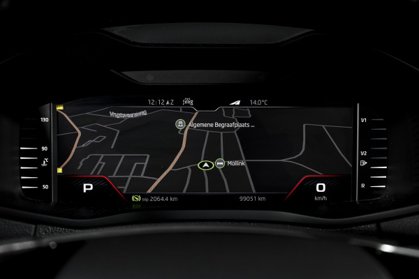 Škoda Karoq 1.5 TSI ACT 150 PK Sportline Business - Automaat | Trekhaak | Dig.Cockpit | Adapt.Cruise | Stoel-+Stuurverw. | Camera+PDC | NAV+App | LM 18'' |