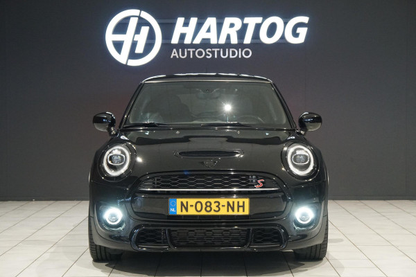 MINI Mini 2.0 Cooper S 180PK *HANDGESCHAKELD* + JCW KIT / KEYLESS