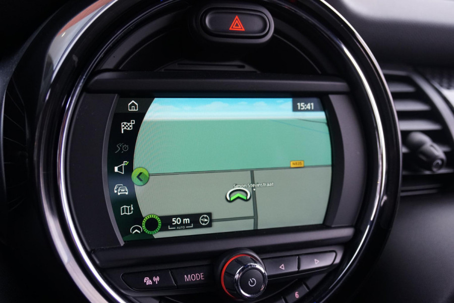 MINI Mini 2.0 Cooper S 180PK *HANDGESCHAKELD* + JCW KIT / KEYLESS