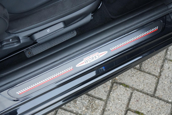 MINI Mini 2.0 Cooper S 180PK *HANDGESCHAKELD* + JCW KIT / KEYLESS
