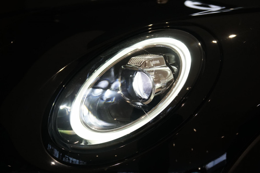 MINI Mini 2.0 Cooper S 180PK *HANDGESCHAKELD* + JCW KIT / KEYLESS