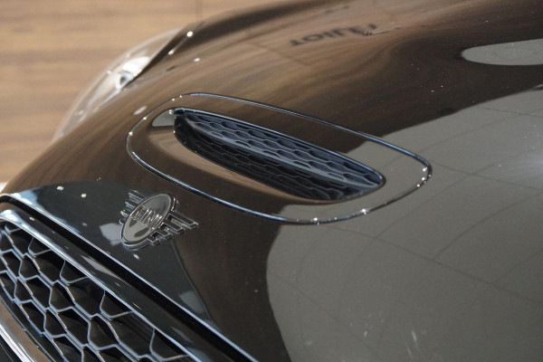 MINI Mini 2.0 Cooper S 180PK *HANDGESCHAKELD* + JCW KIT / KEYLESS