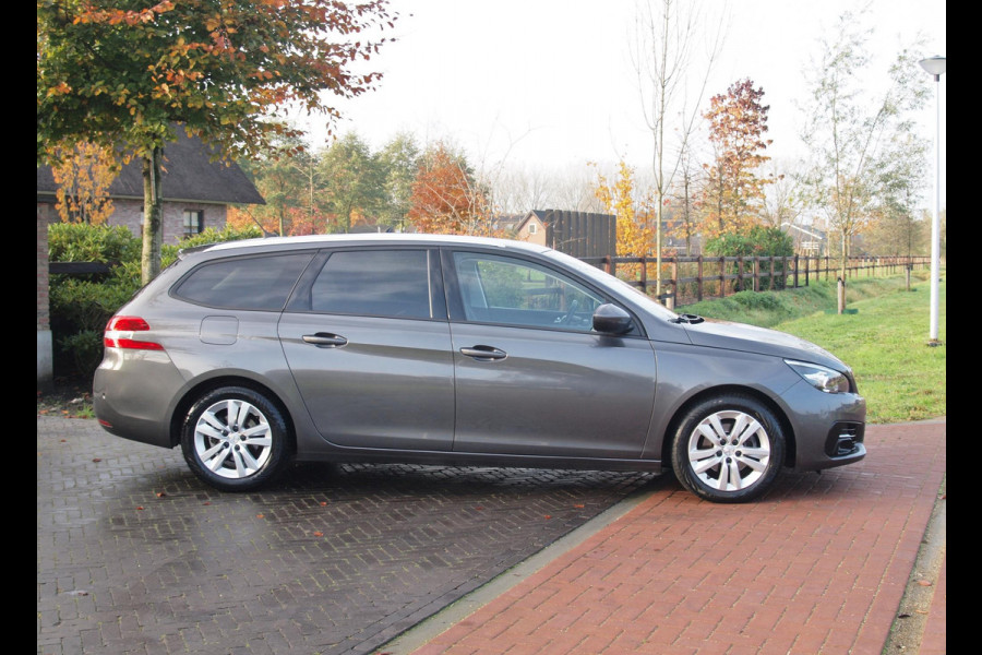Peugeot 308 SW 1.2 PureTech Blue Lease Executive | Nieuwe Motor | Panoramadak | Apple Carplay | Trekhaak |