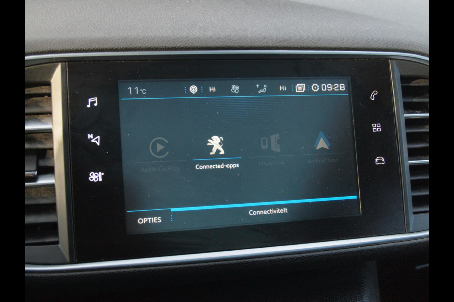 Peugeot 308 SW 1.2 PureTech Blue Lease Executive | Nieuwe Motor | Panoramadak | Apple Carplay | Trekhaak |