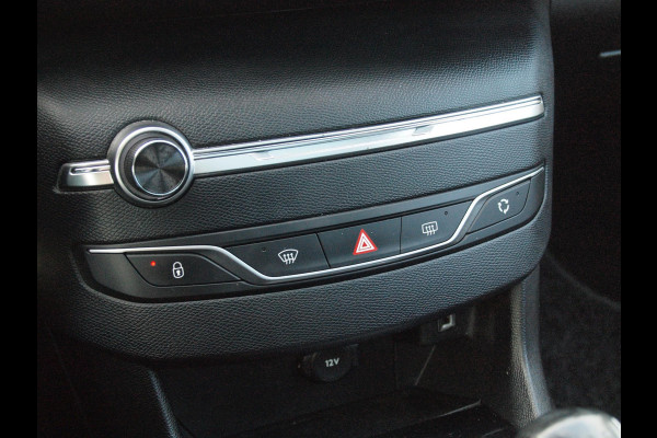 Peugeot 308 SW 1.2 PureTech Blue Lease Executive | Nieuwe Motor | Panoramadak | Apple Carplay | Trekhaak |