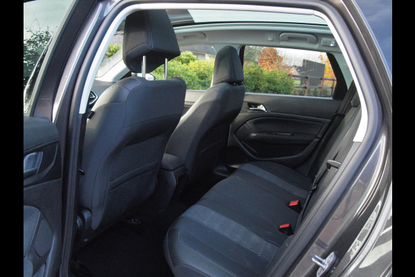 Peugeot 308 SW 1.2 PureTech Blue Lease Executive | Nieuwe Motor | Panoramadak | Apple Carplay | Trekhaak |