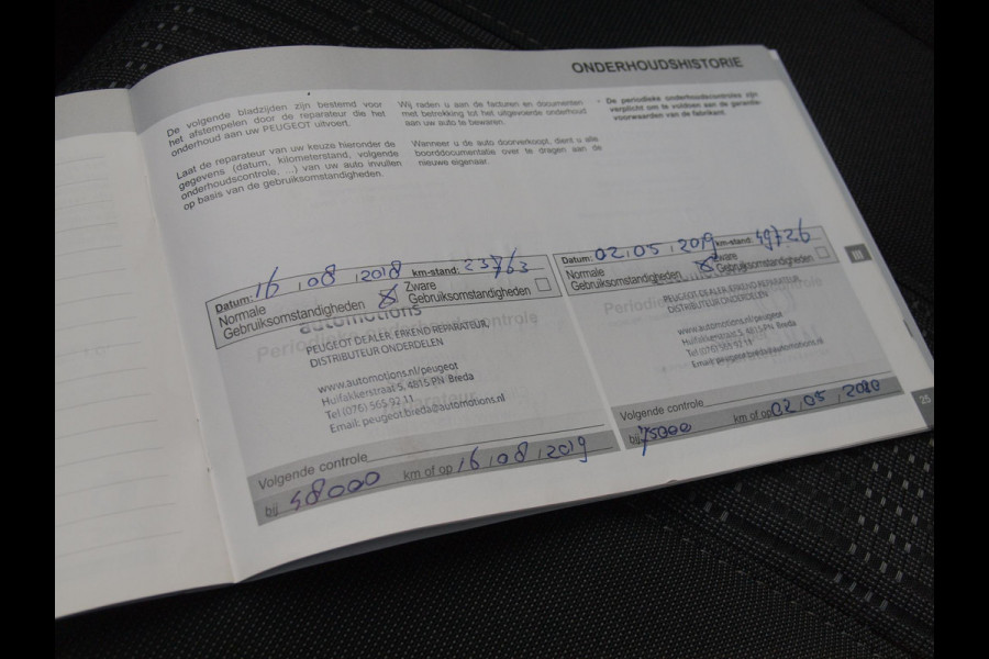 Peugeot 308 SW 1.2 PureTech Blue Lease Executive | Nieuwe Motor | Panoramadak | Apple Carplay | Trekhaak |