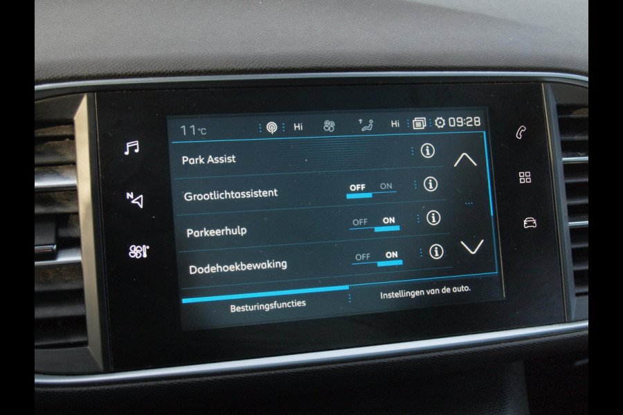 Peugeot 308 SW 1.2 PureTech Blue Lease Executive | Nieuwe Motor | Panoramadak | Apple Carplay | Trekhaak |