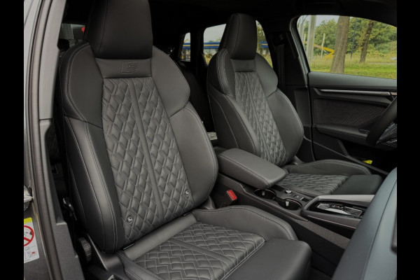 Audi A3 A3 sportback 45Tfsi e 3xS-line 272 pk Competition vol leer panorama dak