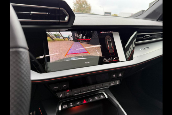 Audi A3 A3 sportback 45Tfsi e 3xS-line 272 pk Competition vol leer panorama dak