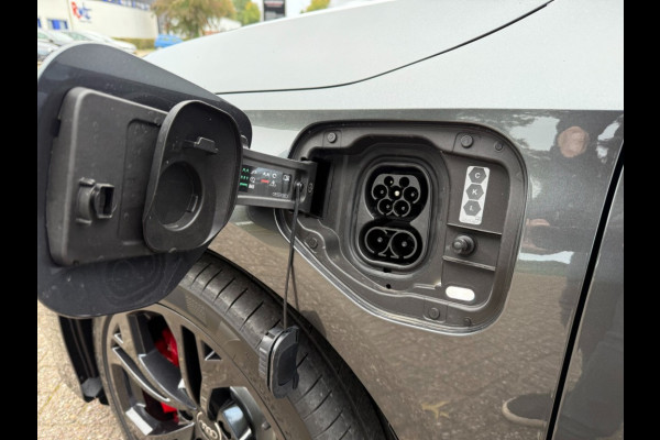 Audi A3 A3 sportback 45Tfsi e 3xS-line 272 pk Competition vol leer panorama dak