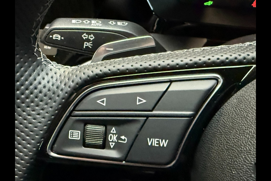 Audi A3 A3 sportback 45Tfsi e 3xS-line 272 pk Competition vol leer panorama dak