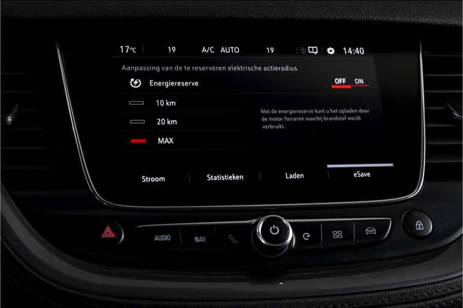 Opel Grandland X 1.6 Turbo Hybrid Ultimate - Automaat | Adapt. Cruise | Stoel-+Voorruitverw. | Stoelventilatie | PDC | 360 Camera | NAV + App. Connect | ECC | Elek. Klep | Trekhaak| LM 19" |