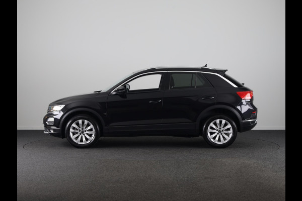 Volkswagen T-Roc 1.0 TSI Style 110 pk | Navigatie | Parkeersensoren | Achteruitrijcamera | Autom. airco | Adaptieve crusie control | Apple Carplay/Android Auto |