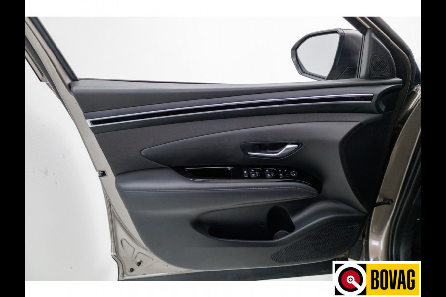Hyundai Tucson 1.6 T-GDI PHEV Comfort Smart 4WD 266 PK | Elektrische achterklep, Stoel- stuurverwarming Adaptive Cruise, Navigatie, Keyless, PDC V+A + Camera