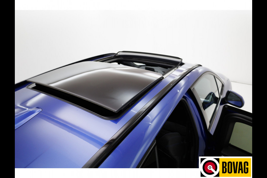 BMW 2 Serie Active Tourer 218i | M-Sport | 19 inch Individual Panoramadak | Harman Kardon | HUD Adaptive cruise, 360 Camera, PDC V+A,  El.verstelbare stoel met geheurgen, Elektrische achterklep, Keyless