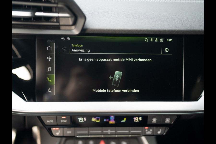 Audi A3 Limousine 35 TFSI S edition | S-Line | Matrix LED | Panodak | Stoelgeheugen | Camera | Prijs Rijklaar!!